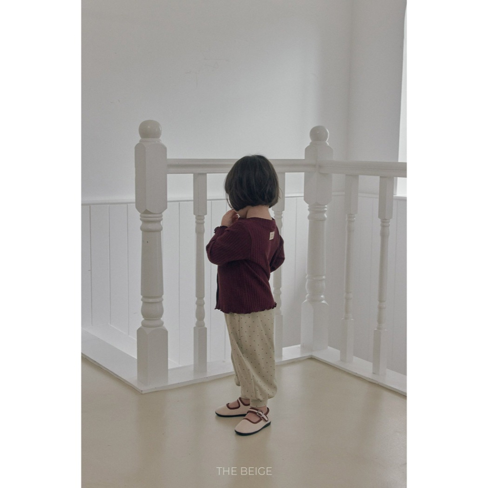 小韓舍✦正韓童裝-The beige-復古點點束腳哈倫褲-細節圖7