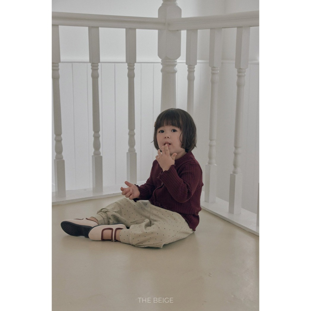 小韓舍✦正韓童裝-The beige-復古點點束腳哈倫褲-細節圖9