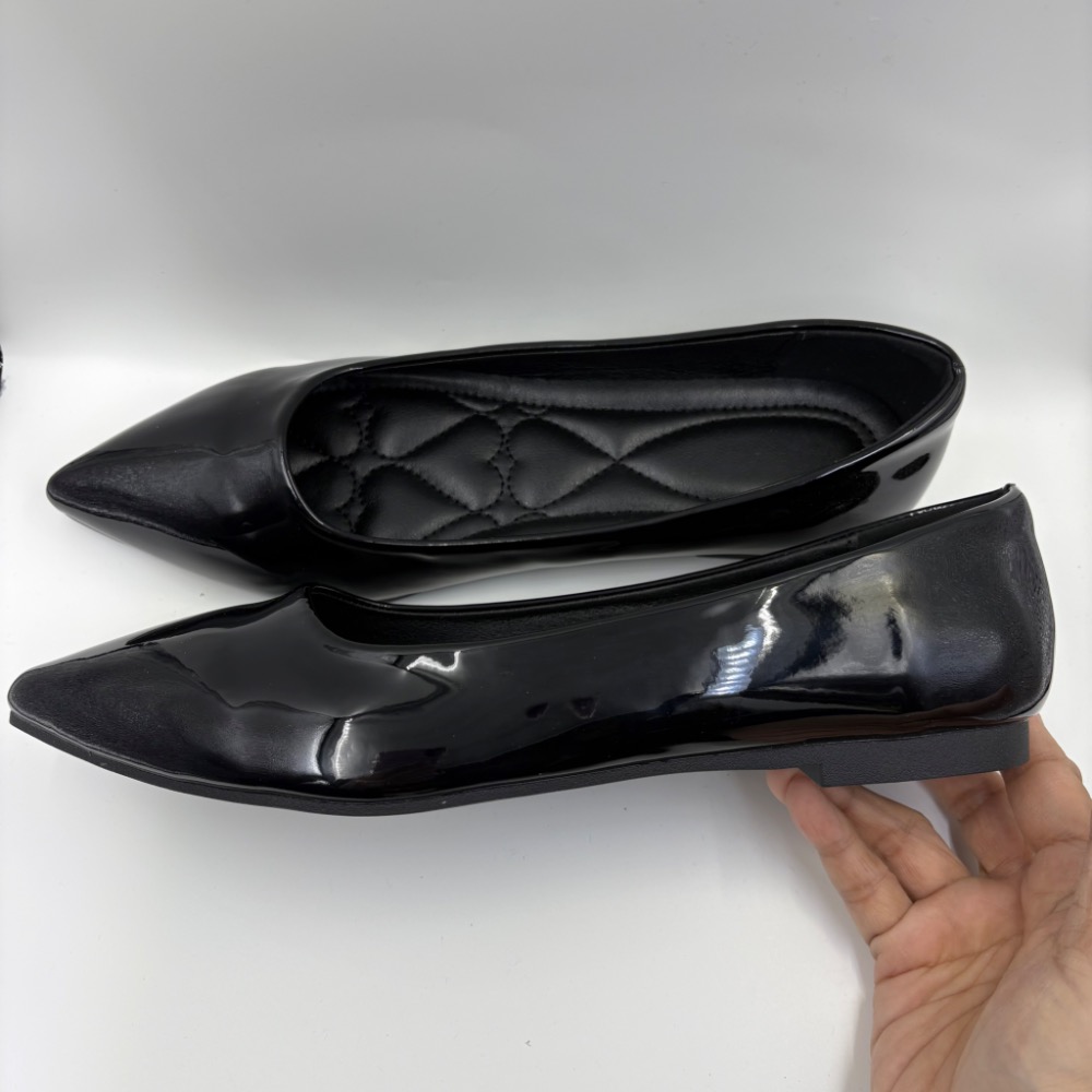 全新｜韓系極簡尖頭漆皮平底鞋🖤顯瘦修腳型・通勤/約會一雙搞定｜40碼-細節圖9