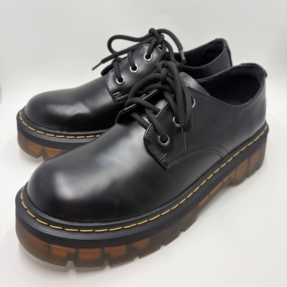 🔥【全新真皮厚底馬丁鞋】一穿就有氣場｜顯瘦不笨重・通勤日常都好搭39 / 24.5 現貨一雙-細節圖4