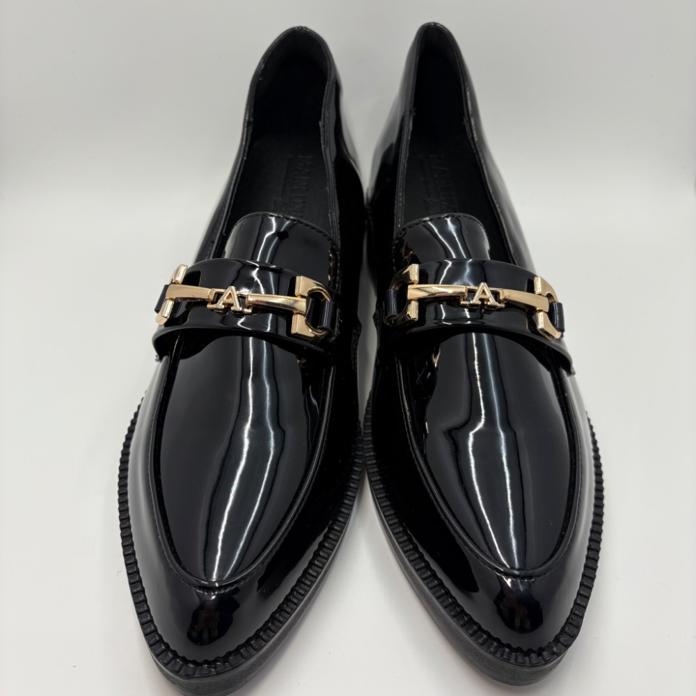 🔥 英倫質感系首選｜黑色真皮漆皮 A 字扣內增高樂福鞋39/24.5-細節圖4