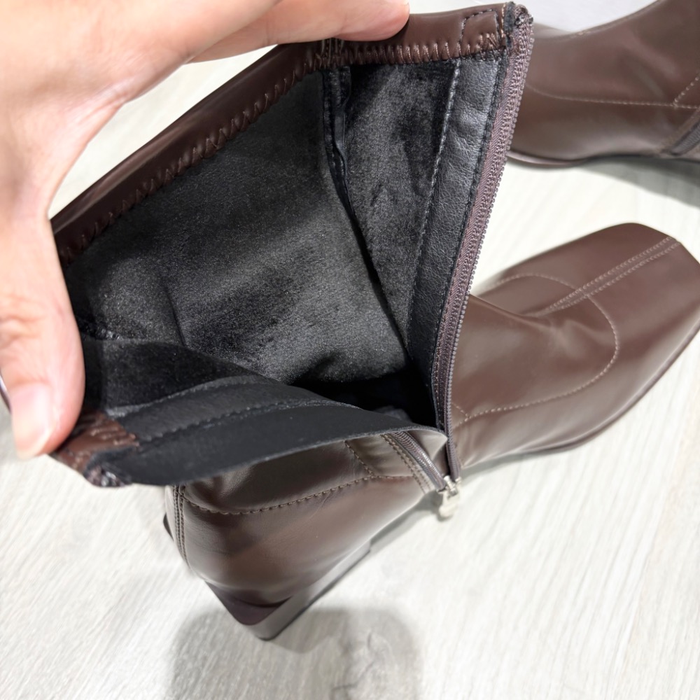 顯瘦爆款！質感棕色方頭加絨瘦瘦靴｜39/24.5-細節圖9