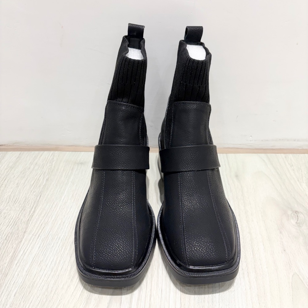 全新質感黑真皮襪靴🖤顯瘦針織拼接設計｜一穿腿型直接變好看39/24.5-細節圖5