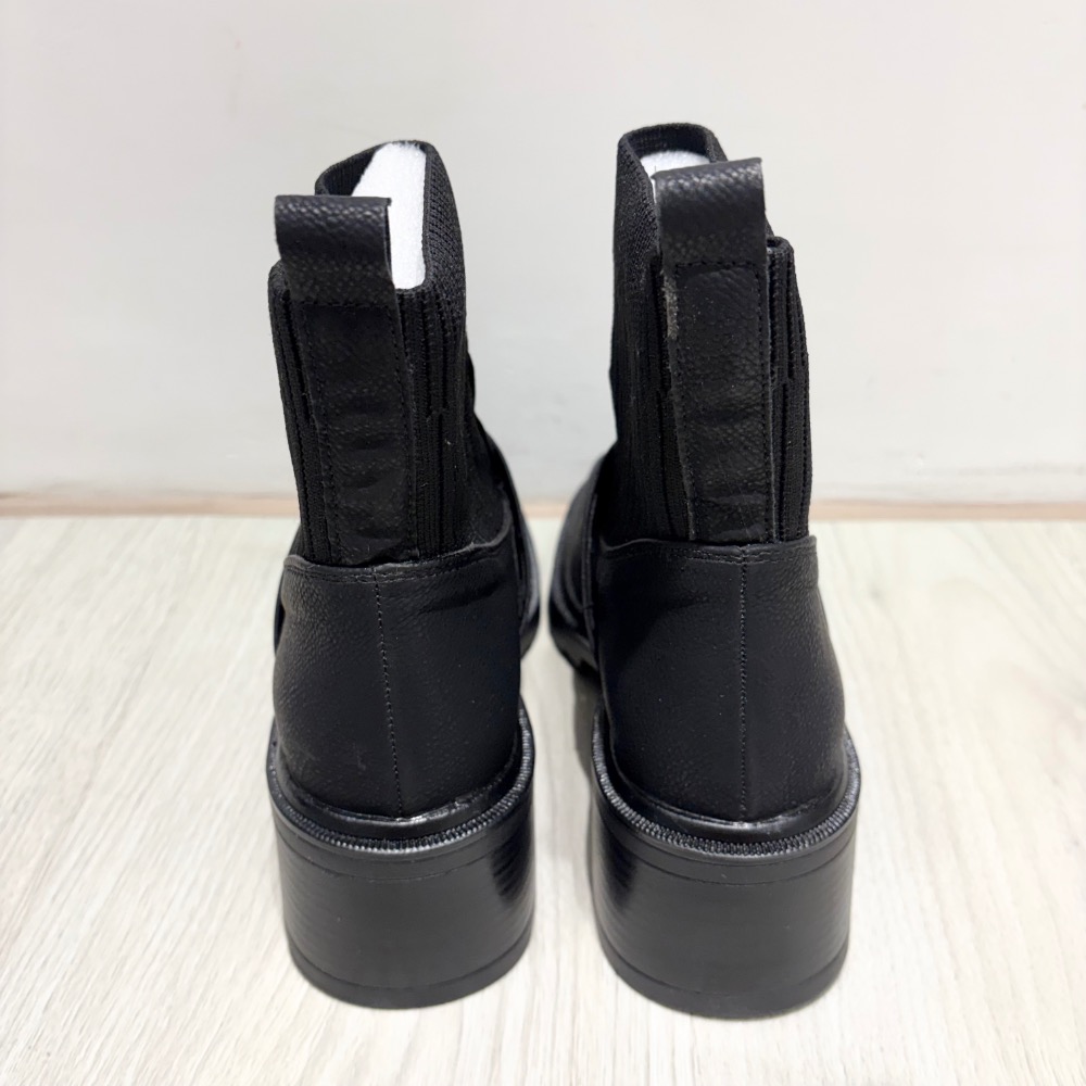 全新質感黑真皮襪靴🖤顯瘦針織拼接設計｜一穿腿型直接變好看39/24.5-細節圖6