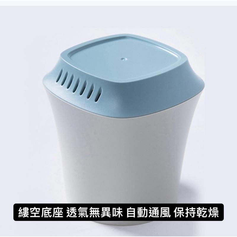 ［BJ商城］台灣現貨🇹🇼 日式馬桶刷 北歐配色馬桶刷 無死角 廁所刷長柄 去死角清潔刷 可儲水 自動風乾 馬桶刷-細節圖6