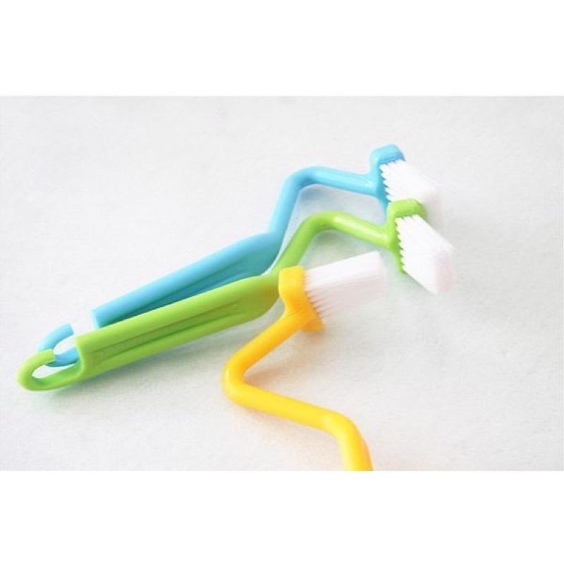 [BJ商城］台灣現貨🇹🇼 彎柄馬桶刷 清潔馬桶死角 清潔好輕鬆 V型彎柄馬桶刷 死角清潔刷 顏色隨機發貨-細節圖4