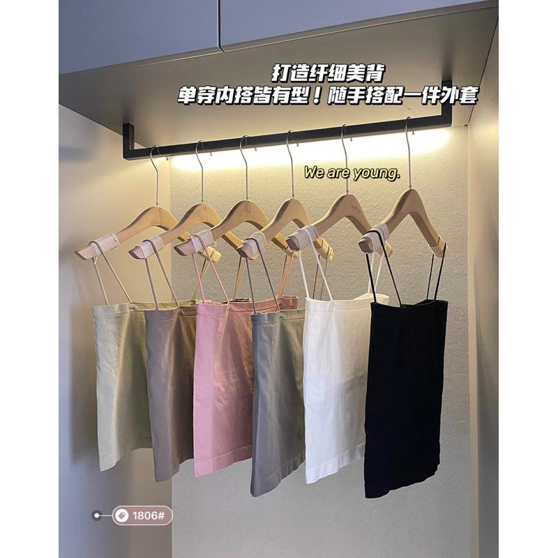 BJ商城🇹🇼韓版平口細肩內搭背心 帶胸墊免穿內衣 上衣 小可愛 女裝 背心女 衣服 短版上衣-細節圖7