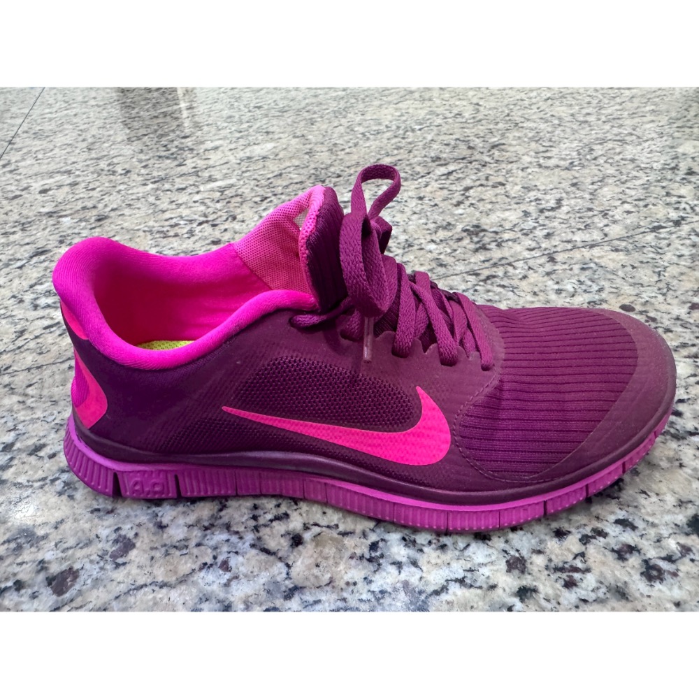 二手Nike女生跑步鞋-細節圖4