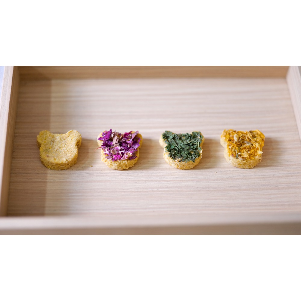 【倉鼠君】花草味植物餅 真材實料 倉鼠營養餅 花草糧  倉鼠飼料 桑葉 金盞花 玫瑰花 主糧級配方作為基底 4入 8g-規格圖7