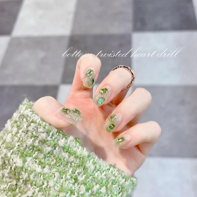 網紅美甲方糖鑽飾品  立體樹脂極光幻彩尖底長八角異形鑽 指甲鑽 指甲飾品-細節圖4