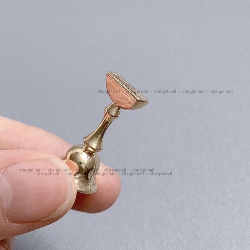 網紅爆款 🐄小奶牛美甲練習甲底座底托甲托  小奶牛愛心異形底座 調色盤拍照道具-細節圖7