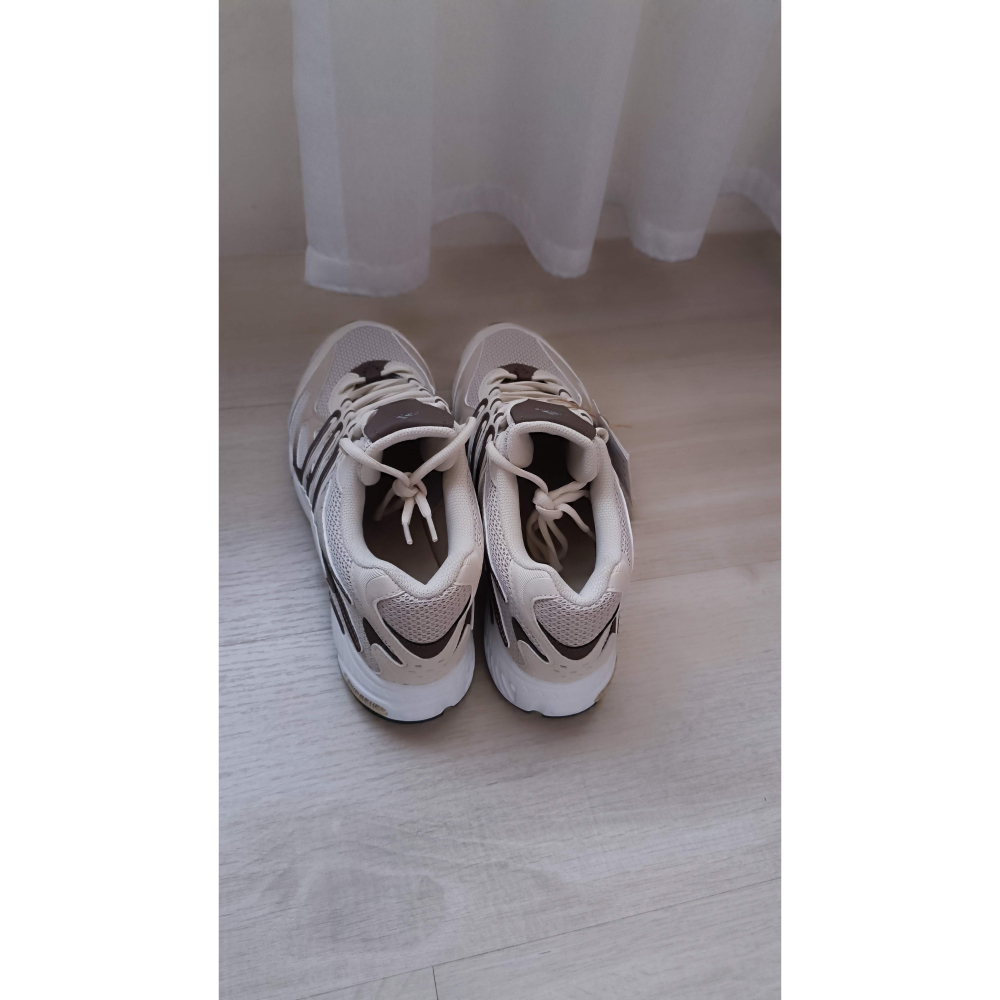 adidas 愛迪達  TEMPER RUN 2.0 (US9.0)-細節圖2