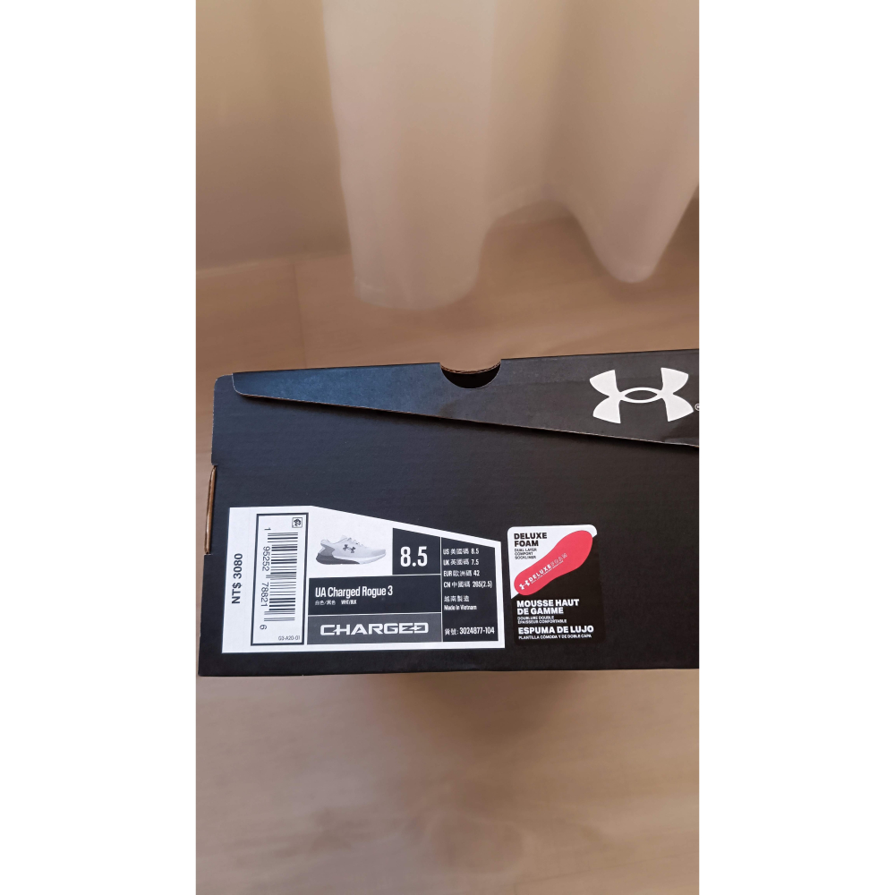 Under Armour  Charged Rogue 3 慢跑鞋 US 8.5 /26.5CM-細節圖3