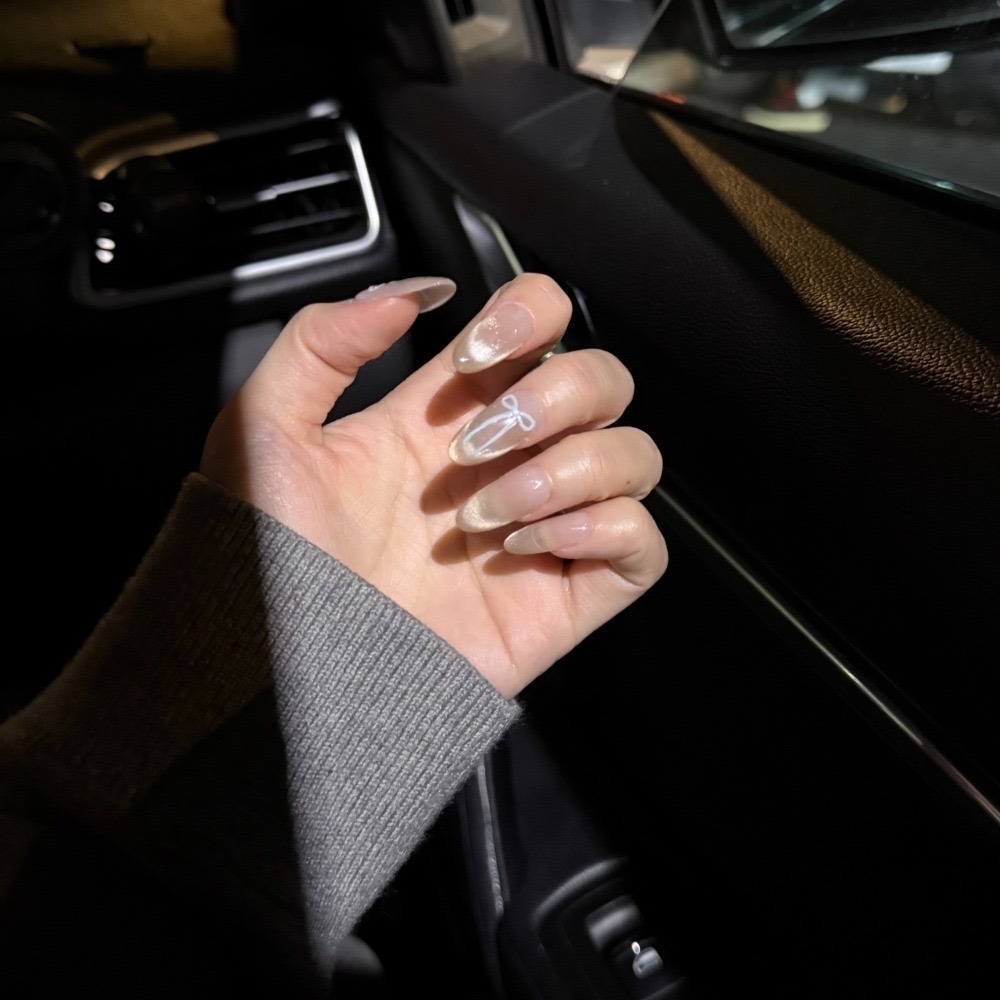 No.003丨微醺藍絲帶 Ribbon Drunk【清透感丨手繪丨貓眼丨裸色系丨ClearGirl】手工穿戴甲-細節圖4