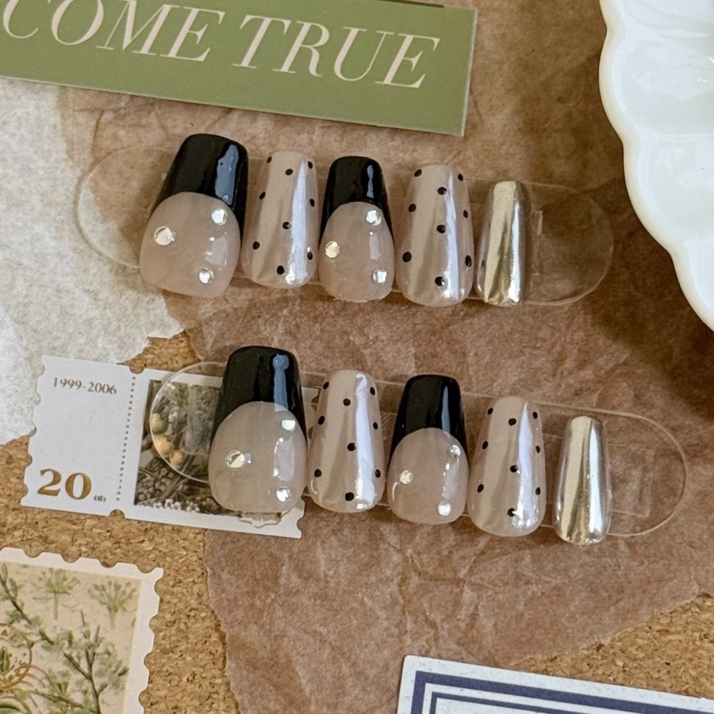 No.012【氣質丨法式丨鑽丨黑色系丨極光粉丨波點丨小紅書款丨裸色系】手工穿戴甲-細節圖2