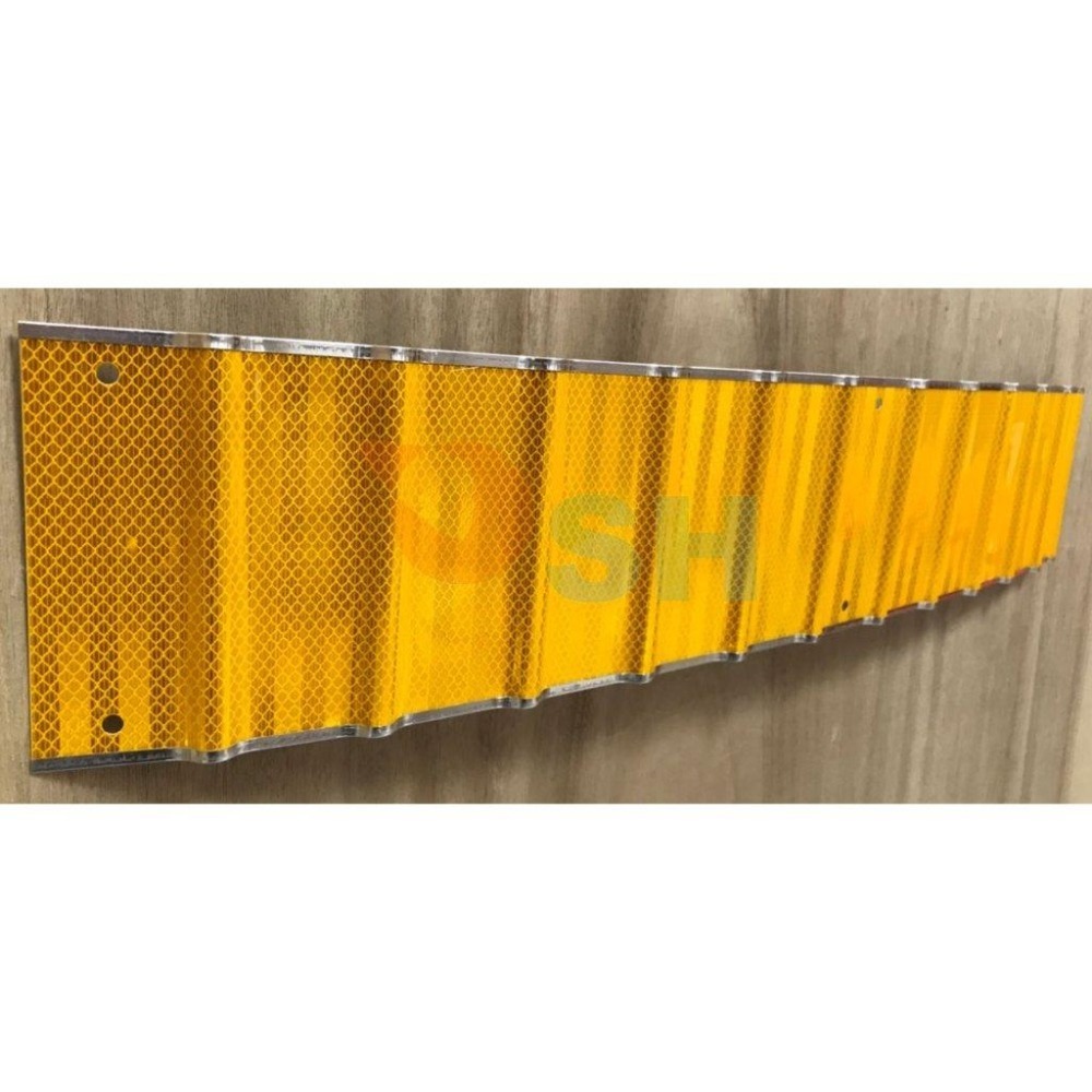 【護欄導引片】3M/紐澤西護欄反光片/護欄導引反光片/超高效能護欄導引片-細節圖2