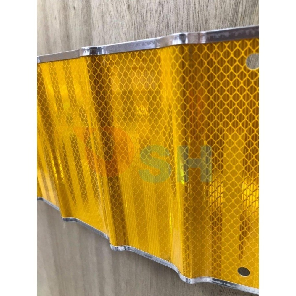 【護欄導引片】3M/紐澤西護欄反光片/護欄導引反光片/超高效能護欄導引片-細節圖3