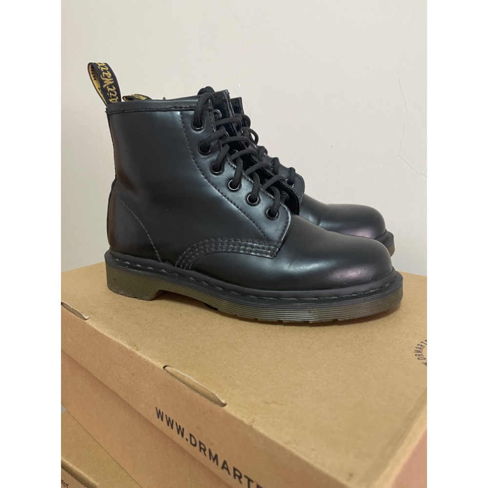 Dr.Martens馬汀6孔短靴 中性 休閒鞋 UK4-細節圖2