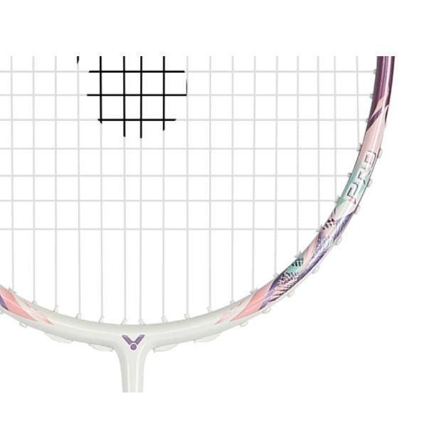 丘林體育Chilling | VICTOR羽球拍 | TK-HAWK PRO | 小隼 | 女性向攻擊型球拍 | 萱草紫-細節圖5