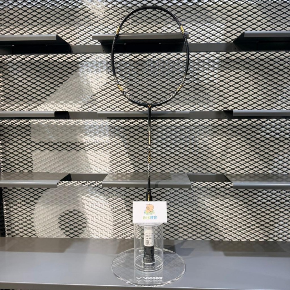 丘林體育Chilling | VICTOR羽球拍 | TK-CM | 突擊系列 | 黑金配色 | 初中階攻擊拍-細節圖2