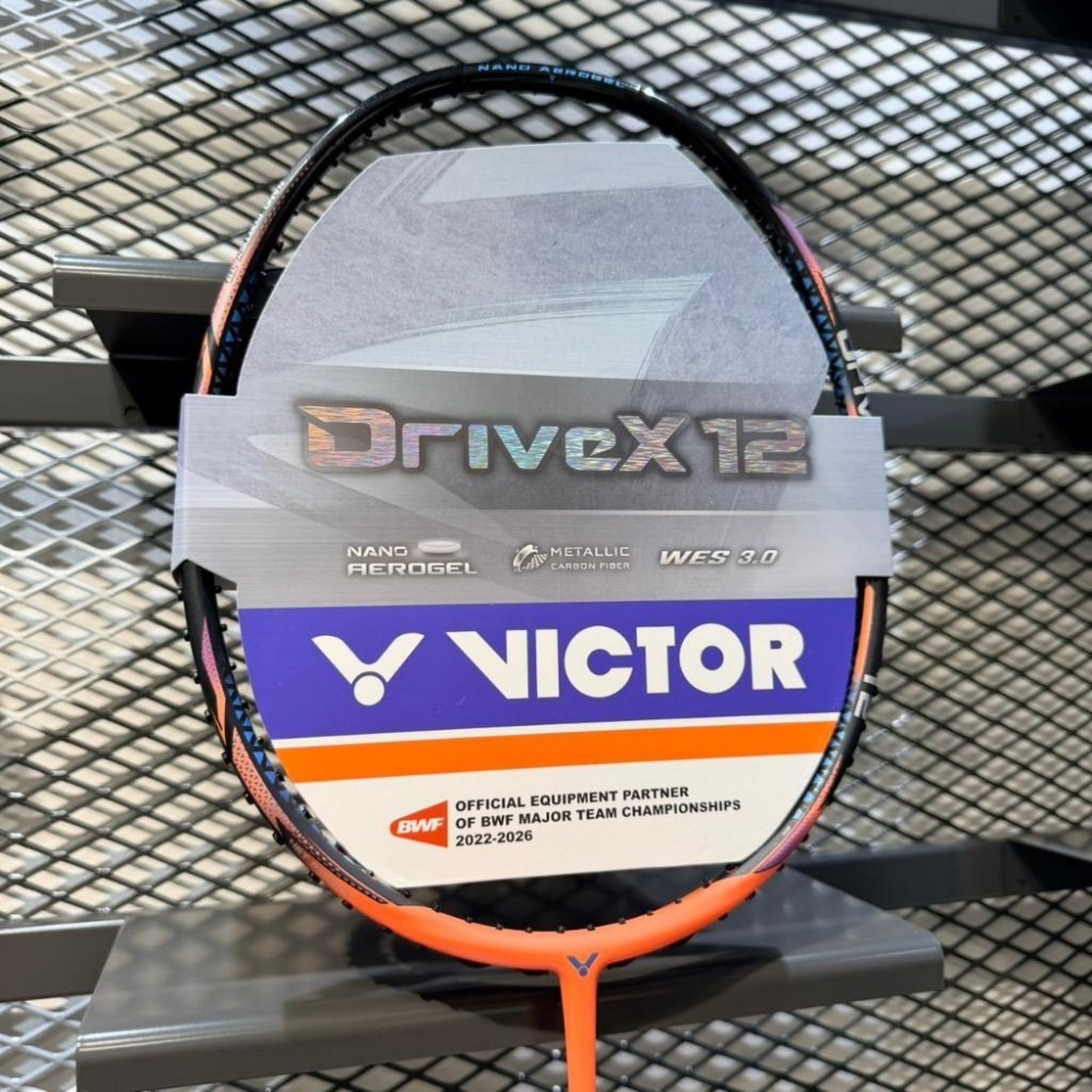 丘林體育Chilling | VICTOR羽球拍 | DriveX 12 | 馭12 | DX-12 |全面均衡型羽球拍-細節圖3