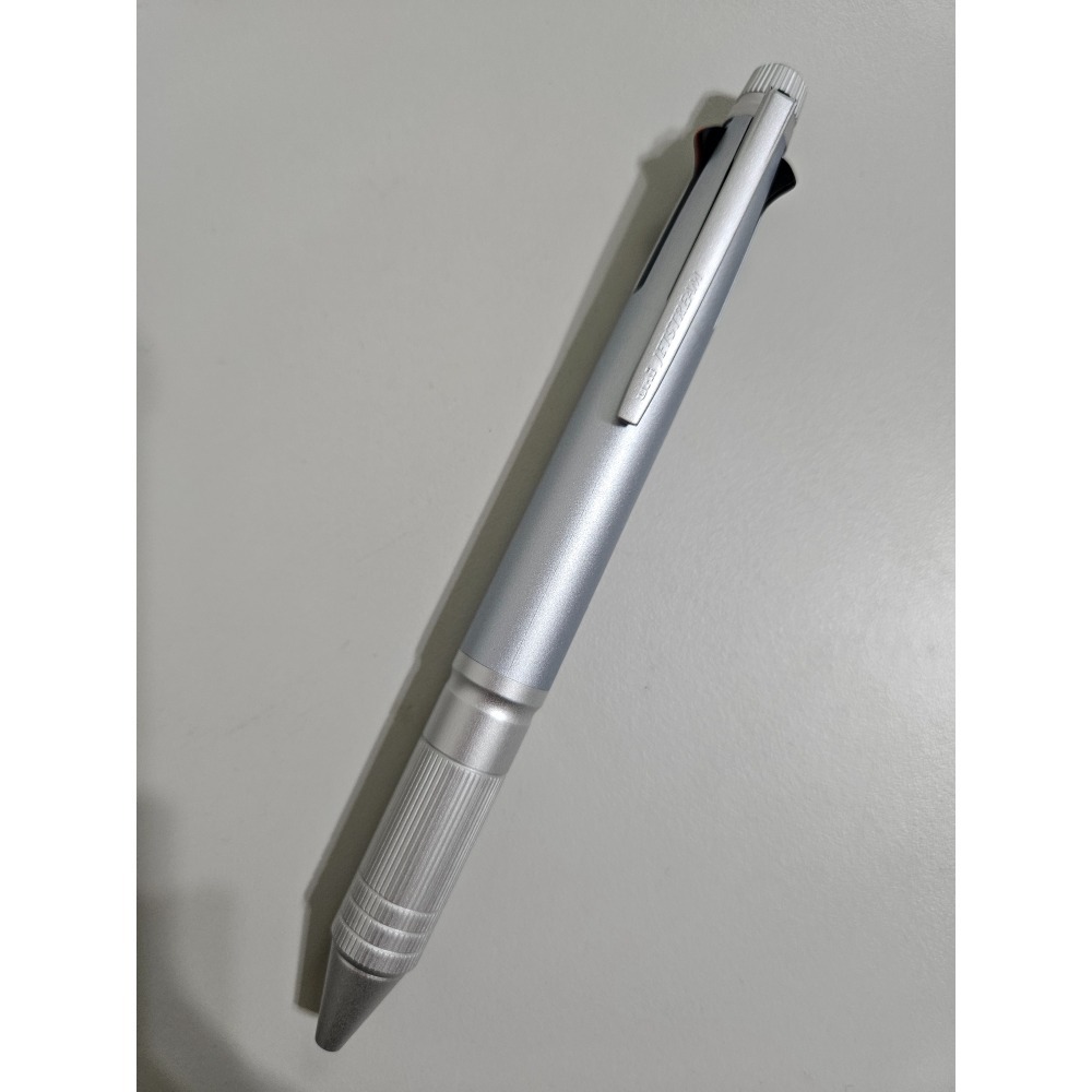 三菱 Jetstream 4+1金屬系列多機能筆-規格圖1