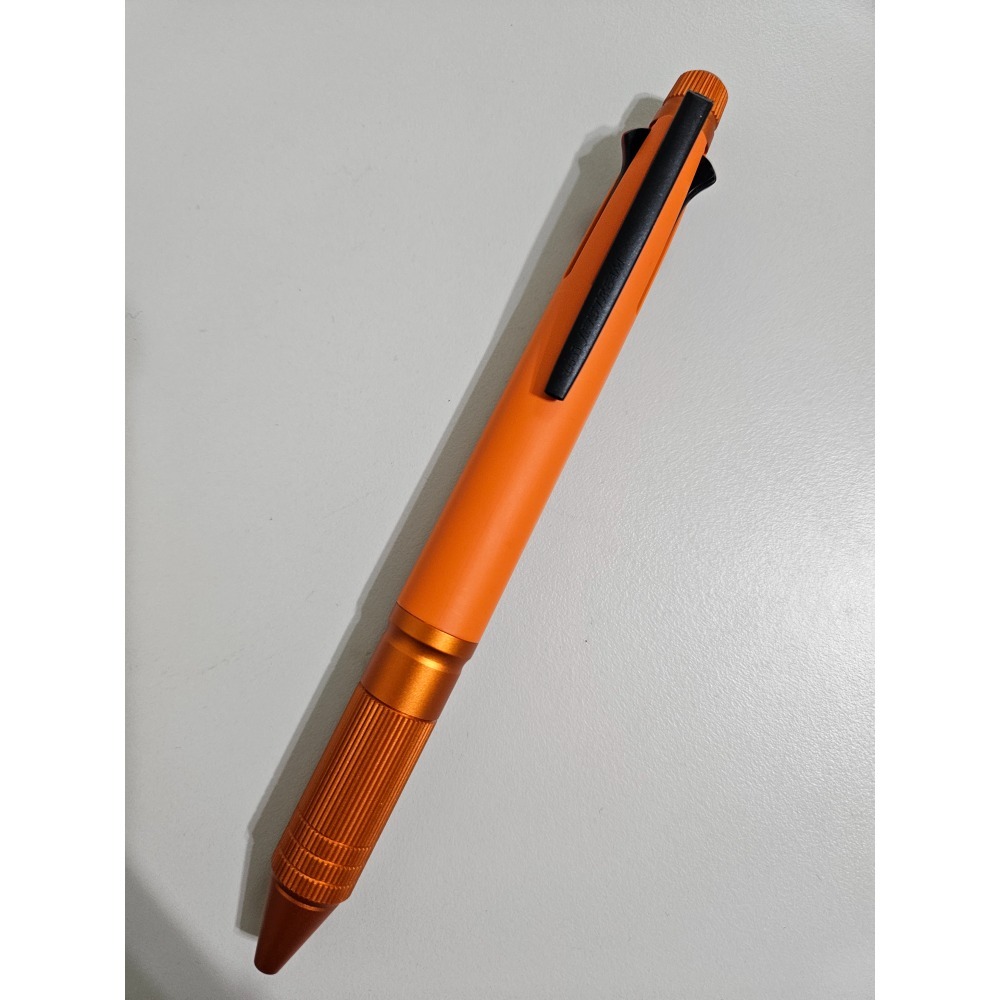 三菱 Jetstream 4+1金屬系列多機能筆-規格圖1