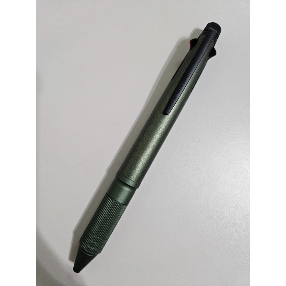 三菱 Jetstream 4+1金屬系列多機能筆-規格圖1