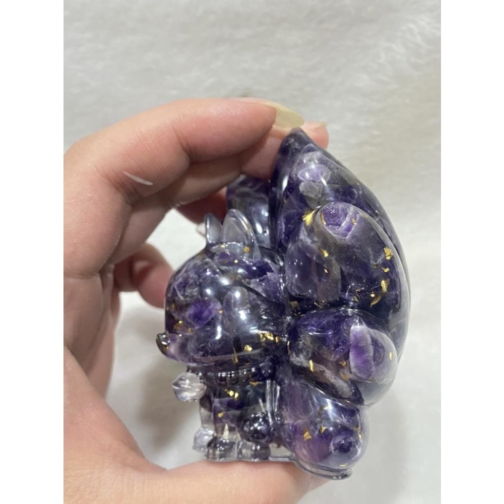 【智慧招貴人】大器手作紫水晶九尾狐奧根能量塔：純手工灌注璀璨金箔，強效穩情緒、招貴人，鎮守靈氣磁場。-細節圖6