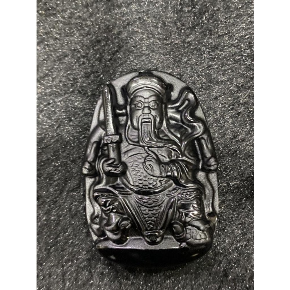 【正黑曜石 ‧ 玄天上帝】北極大帝佛牌｜上帝公鎮守｜打光透黃光（真品保證）｜辟邪化煞 防小人 抵抗負能量 隨身掛飾-細節圖2