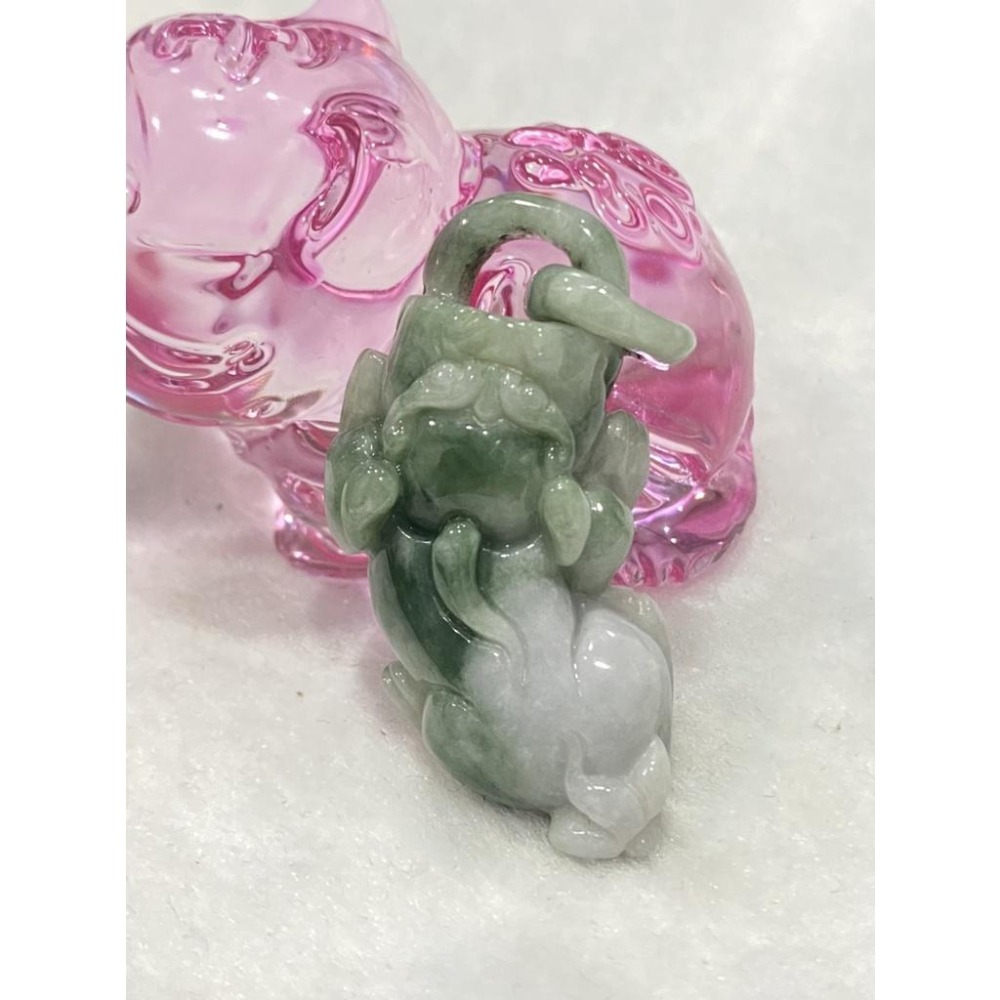 【強水頭 ‧ 滿綠感】天然緬甸翡翠 A 貨貔貅吊墜｜綠色佔比 70% 以上｜強光透亮 質地細潤｜保證天然 密度檢測合格-細節圖2