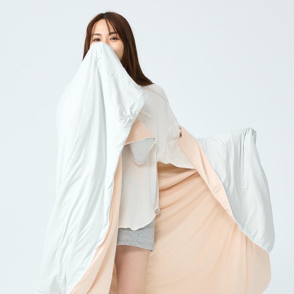 【金大器】冰分子夏雪被 瞬涼冰感被 涼感被 涼被 韓國市場棉被 冰淇淋被 韓國涼被 冰冰被 冰絲涼被 空調被 夏天被子-規格圖1