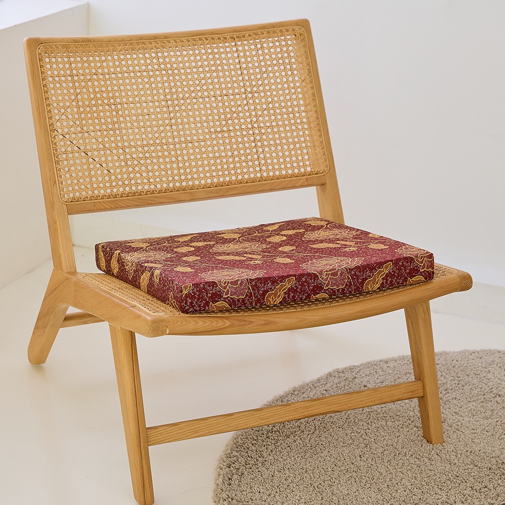 【金大器】奢華宮廷刺繡緹花坐墊 54x56x5cm 記憶坐墊 沙發實木椅墊 日式坐墊 榻榻米 木椅專用靠墊 椅墊-規格圖1