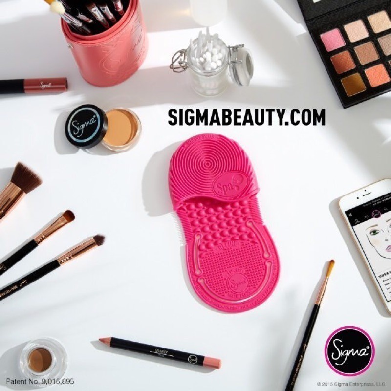 【愛來客】☆美國Sigma官方授權經銷商☆Sigma Spa Brush Cleaning Glove洗刷手套-細節圖3