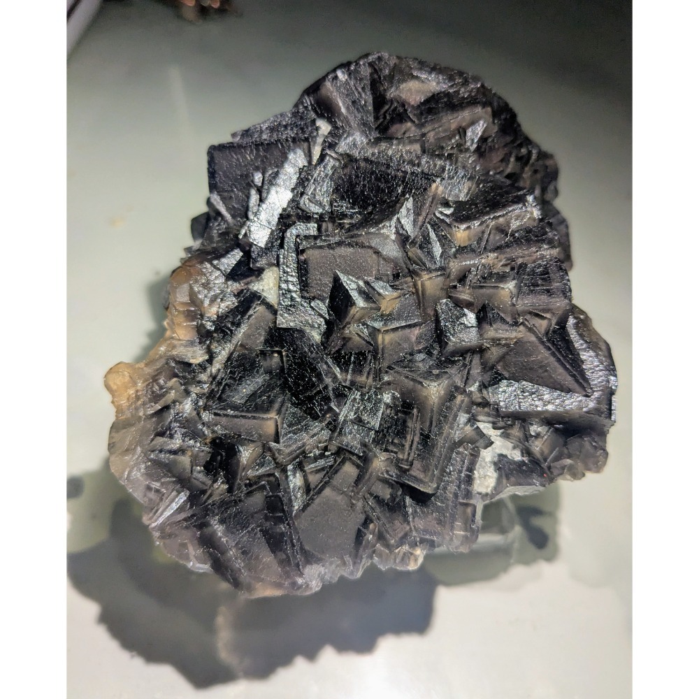 巴基斯坦 黑玫瑰螢石 原礦標本｜UV 強烈螢光｜收藏級結晶-細節圖3