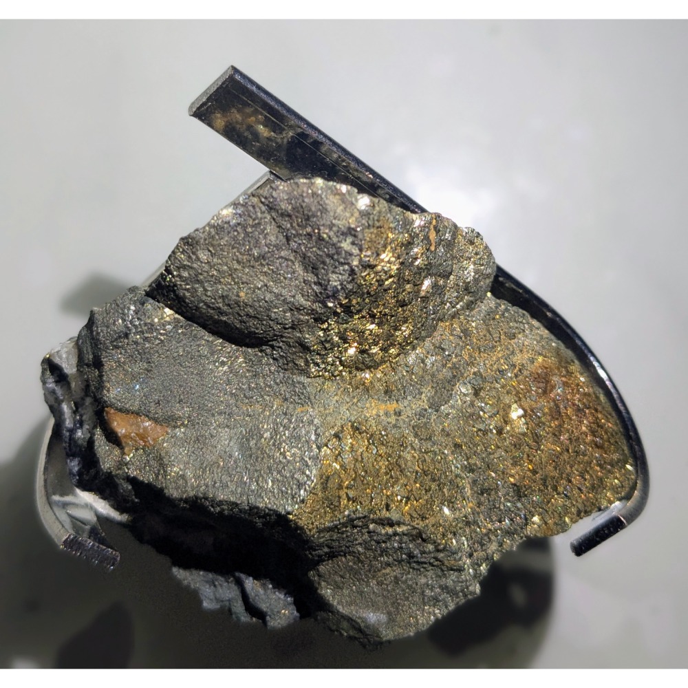 黃銅礦共生石英原礦標本-細節圖4