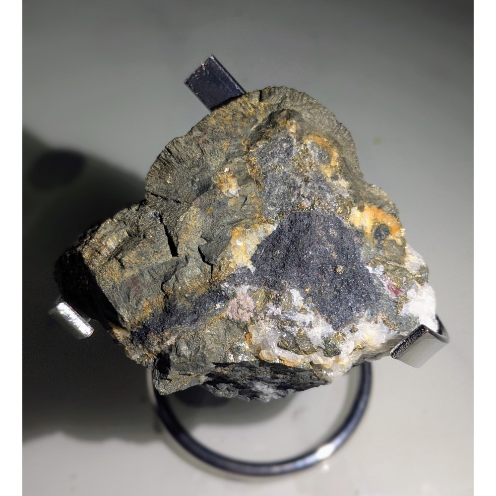 黃銅礦共生石英原礦標本-細節圖5