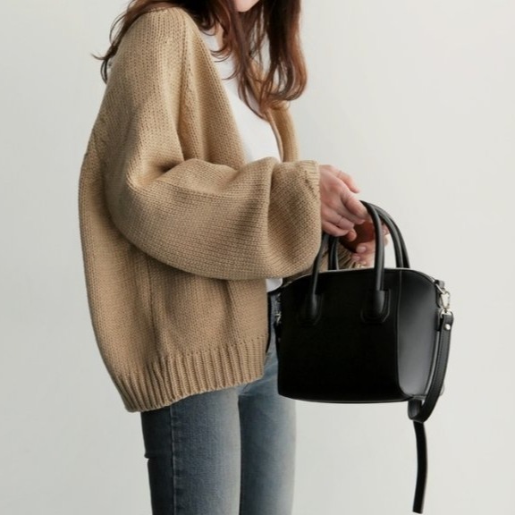 【現貨】P15-韓系慵懶chic短版針織毛衣-細節圖3