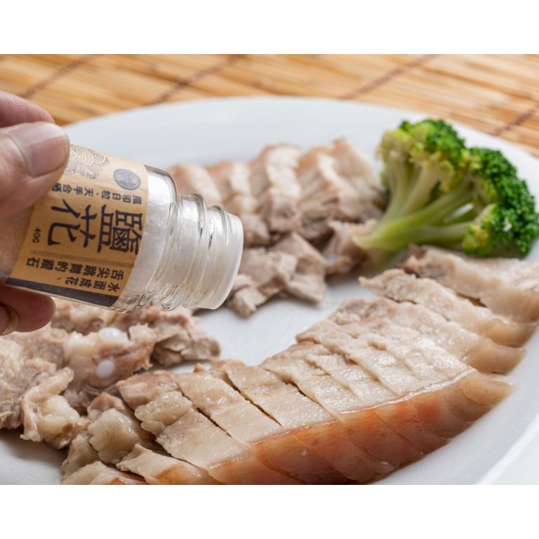 <米麴本舖> 本年度新收成海鹽 洲南鹽場 日曬鹽之花 鹽花 低鈉美味提鮮的好幫手 40g/瓶-細節圖3