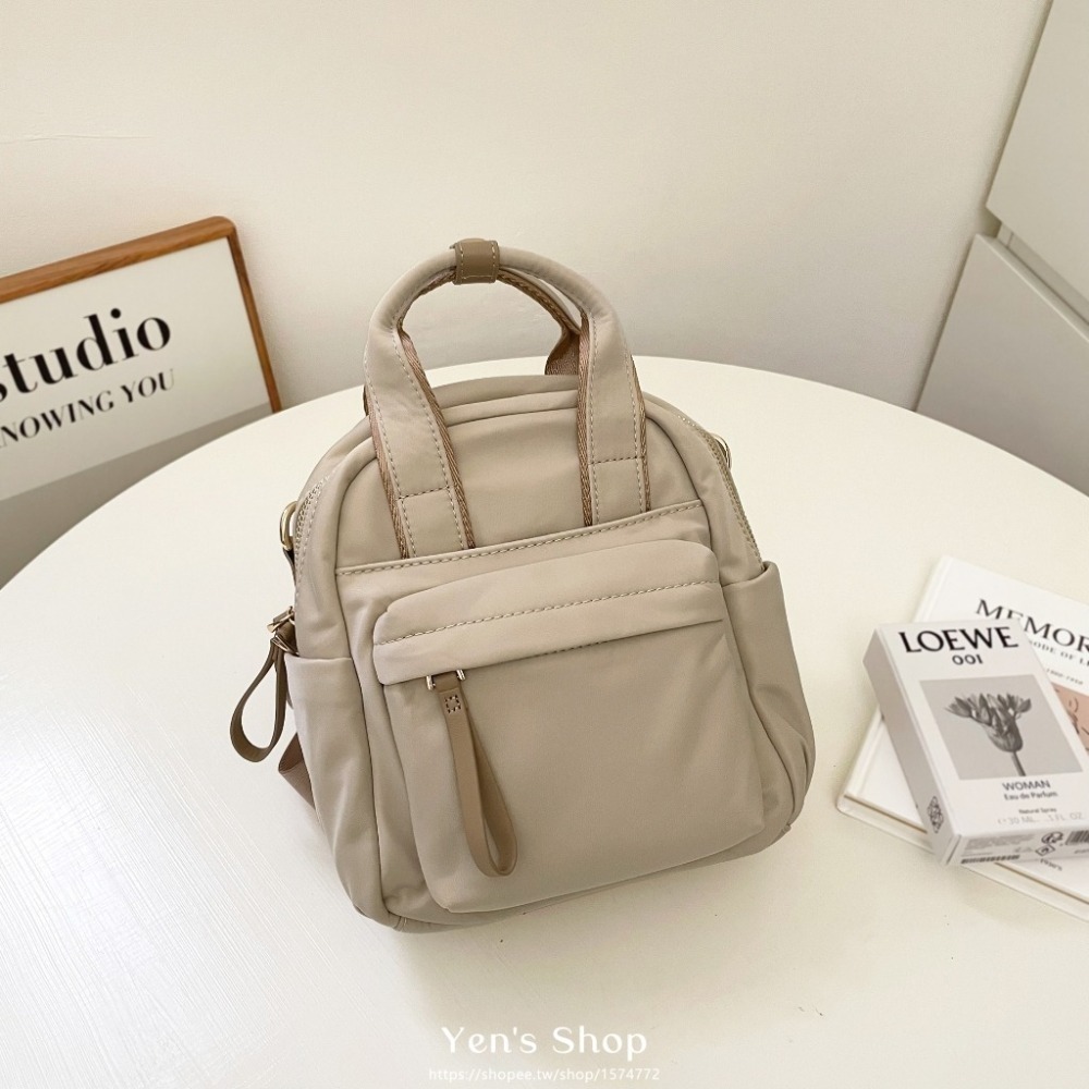 現貨🔥防潑水兩用挺版迷你尼龍後背包｜雙拉鍊設計｜輕便日常包｜小巧容量｜耐用尼龍材質-細節圖3