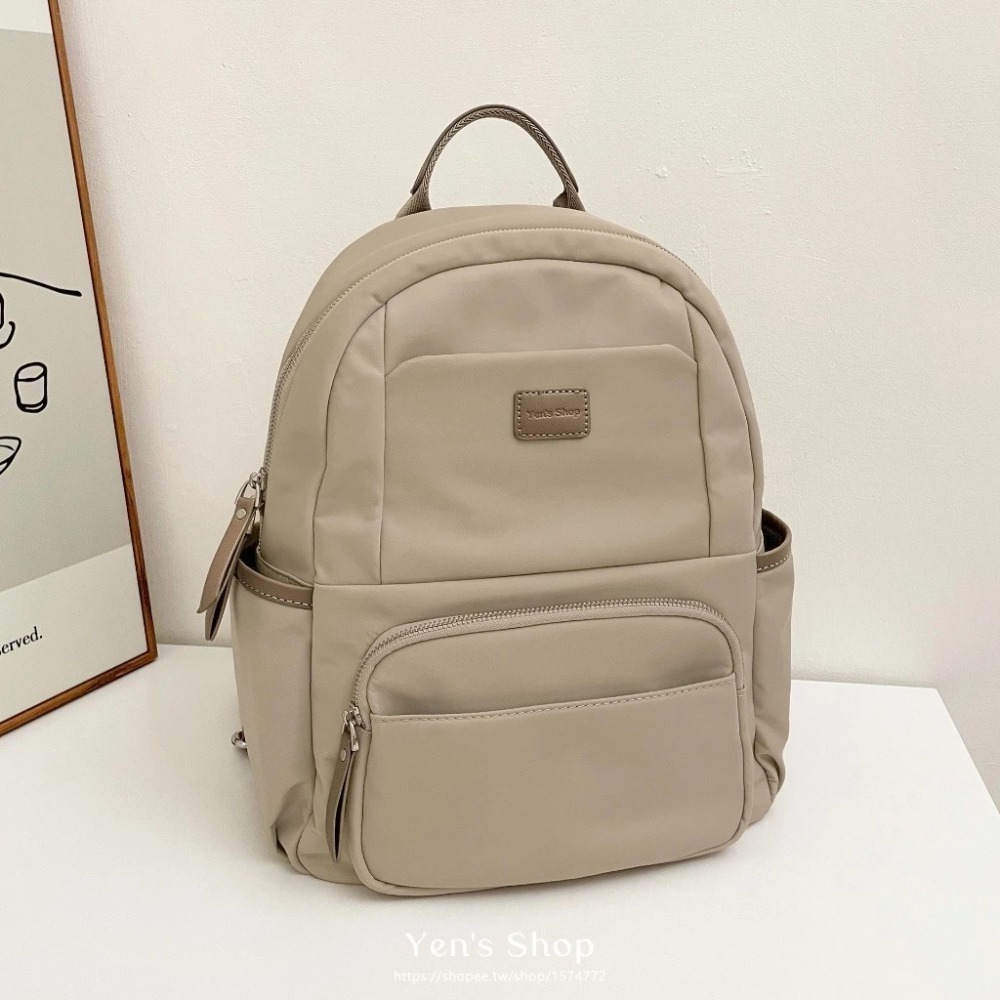 現貨🔥品牌標誌防潑水減壓後背包｜雙拉鍊設計｜13 吋筆電 / 10.9 吋平板｜通勤必備-細節圖2