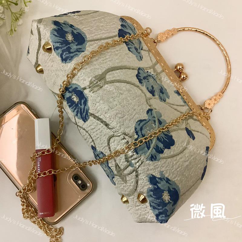 《Judy’s 小舖》微風 手縫口金包附小花提手 送錬條 現貨典雅清新氣質 手機包手提包可斜肩 裙褲好搭配 送禮自用皆宜-細節圖7