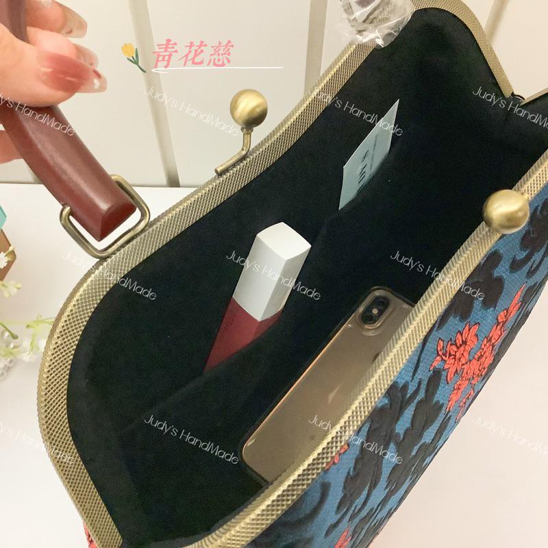 《Judy’s 小舖》青花慈 紅木色提手 大口金包手提包 雍容華貴典雅容量大 古典歐式宮廷風 母親節送長輩最佳禮物-細節圖7