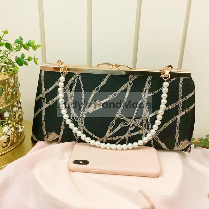 《Judy’s 小舖》南山鎖 加大法棍包口金包 腋下包 送珍珠鍊+o字鍊 現貨手機包手提包斜肩包宴會包ins-細節圖7