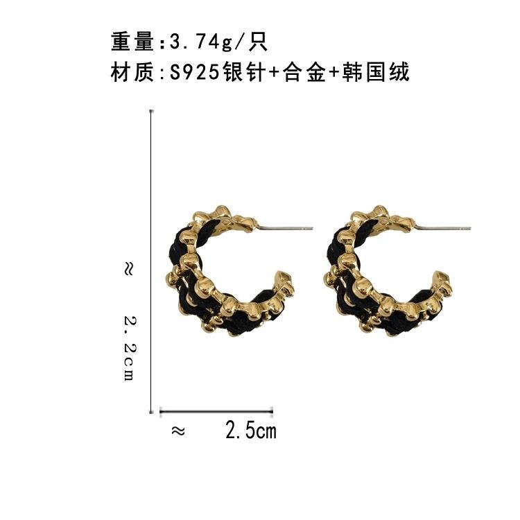 台灣現貨⚇925銀針⚇耳夾⚇黑色復古港風編織C字耳釘新款氣質耳環短款耳圈夾式小香風Justlikepig就愛豬飾品🐷-細節圖2