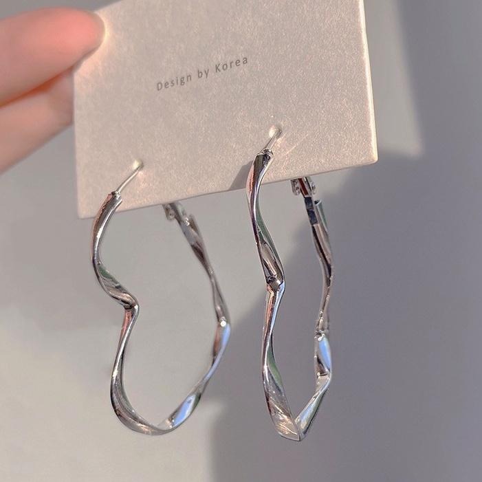 台灣現貨⚇耳針⚇誇張大氣愛心耳環2022年新款獨特設計感高級耳釘女耳圈 無耳洞Justlikepig就愛豬飾品-細節圖8