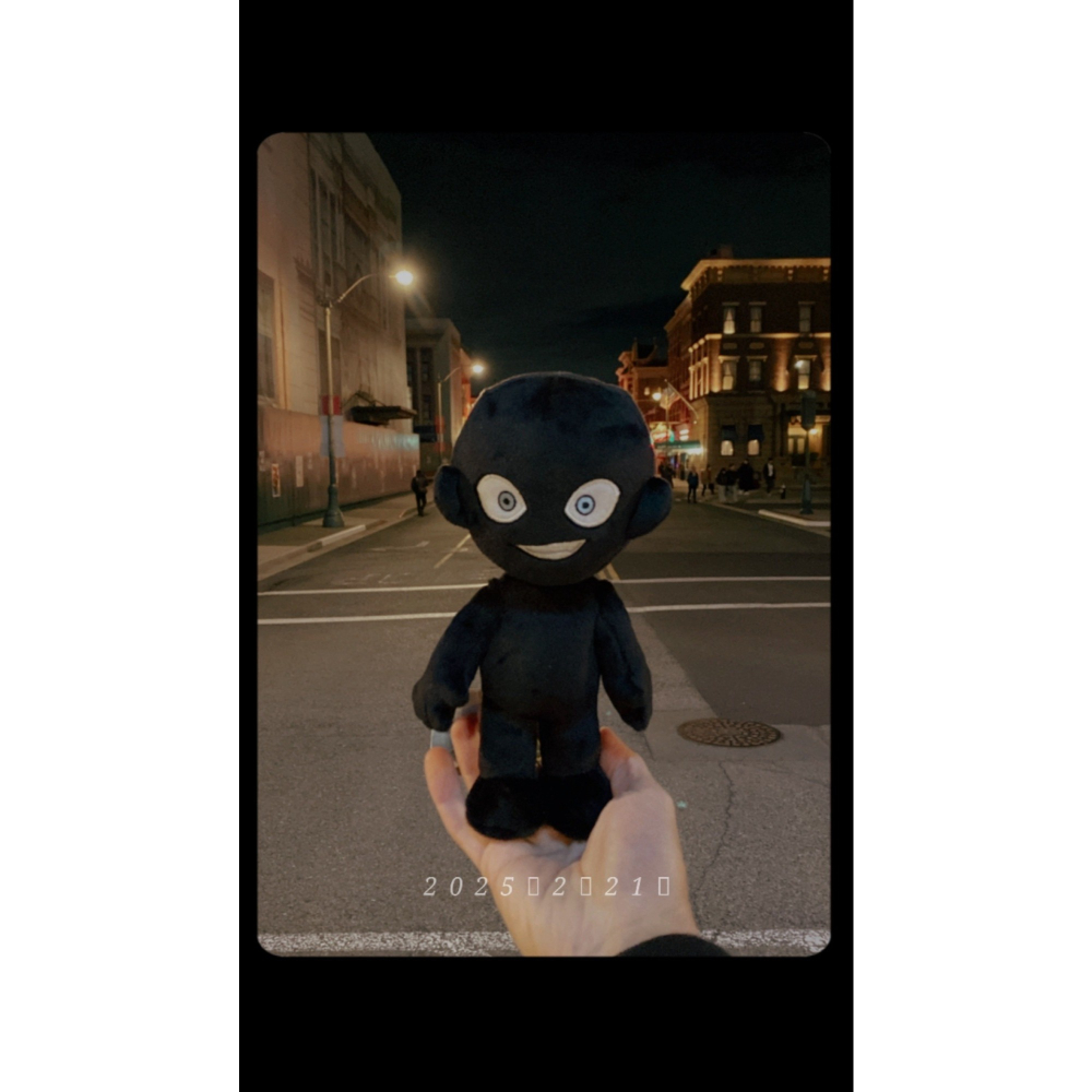 ☆魔境夢遊☆日本環球 名偵探柯南黑衣人 犯人娃娃 最後現貨-細節圖3