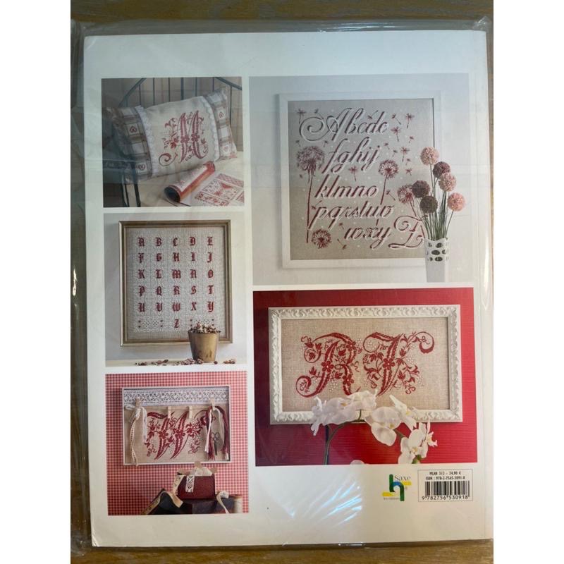 刺繡設計師法國Isabelle Haccourt法式紅色復古文字母十字繡書-細節圖3