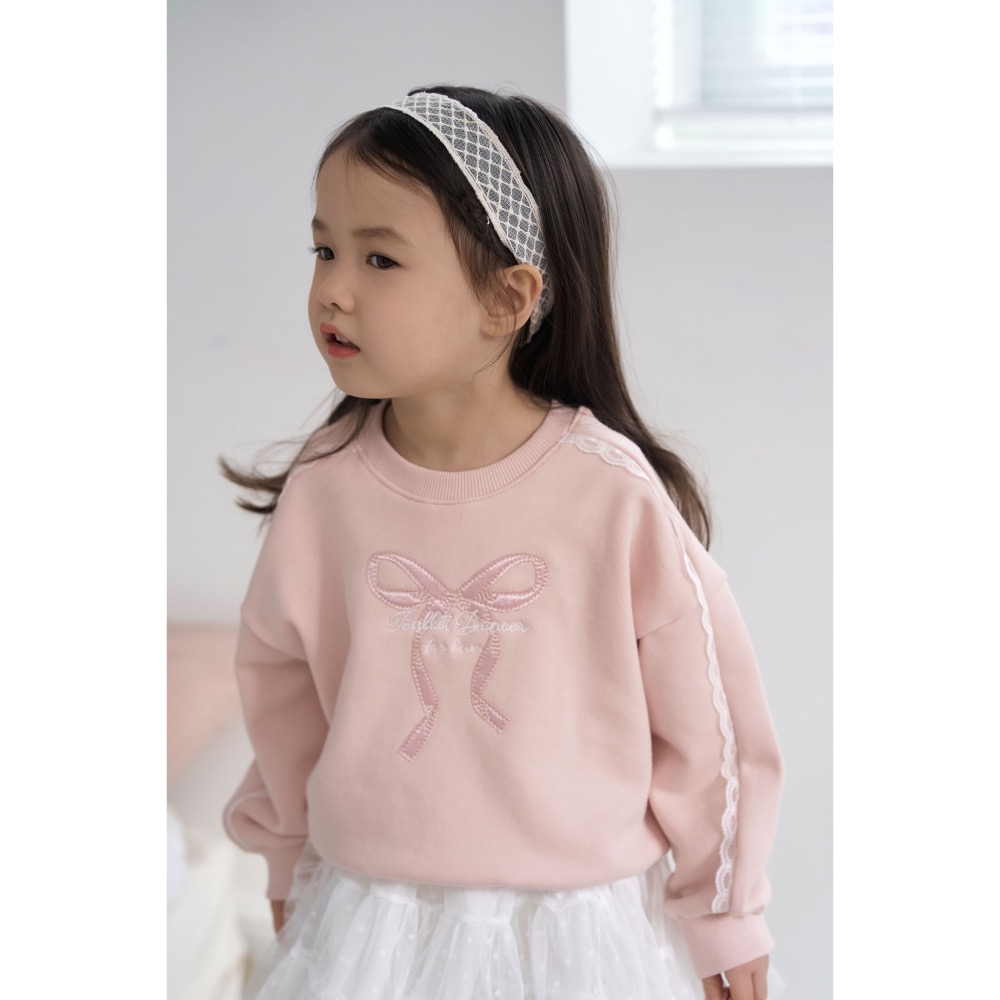 正韓童裝 現貨韓製 春天刺繡蝴蝶結衛衣 隔天出貨-細節圖6