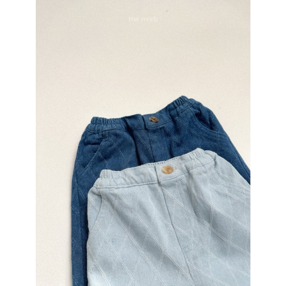 正韓童裝 韓製 mnrb 質感舒適菱格紋牛仔褲-細節圖4